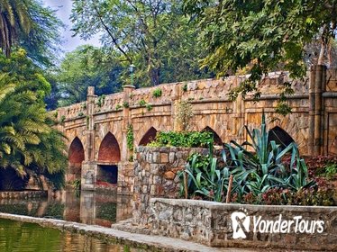 Private Walking Tour of Lodi Garden and Safdarjung Tomb