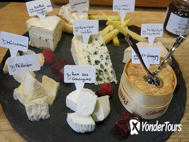 Professional Paris Cheese Tasting Near the Eiffel Tower