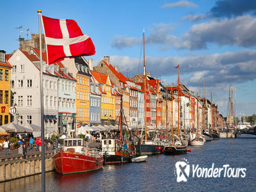 Shore Excursion: Copenhagen Highlights Including a Panoramic Drive and Christiansborg Palace