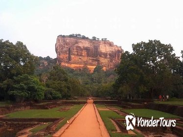 Sigiriya is a world heritage site in Srilanka.5 century AD it was a Royal palace