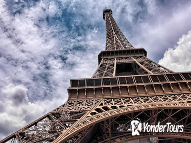 Small Group Priority Access Skip-the-Line Eiffel Tower Tour with Wi-Fi Access