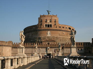 Small-Group Castel Sant Angelo and St Peter Square Tour from Rome