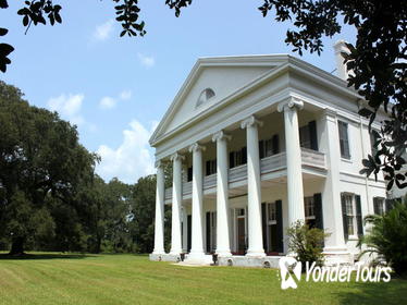 Small-Group Louisiana Plantations Tour with Lunch from New Orleans