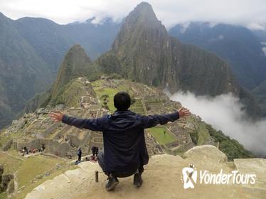 Small-Group Tour: Guide Service in Machu Picchu from Cusco
