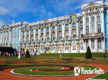 St. Petersburg 2-Day Sightseeing Tour with Airport Transfers