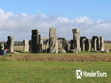 Stonehenge Bath Cotswolds and Oxford 2 day (Small Group) tour from London