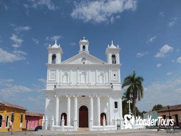 Suchitoto Craft and Cultural Villages Tour from San Salvador