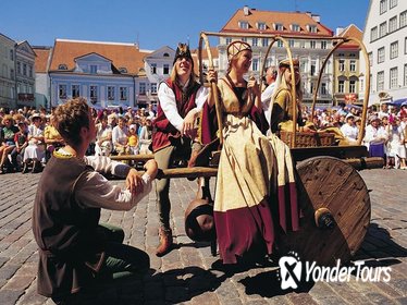 Tallinn Medieval Old Town Walking Tour And Beer Tasting