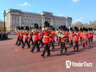Tour London with Changing of the Guard and Buckingham Palace Access