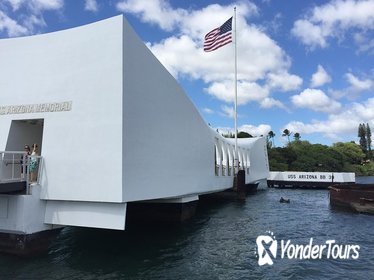 USS Arizona Small Group Transfer with Panoramic Honolulu Tour