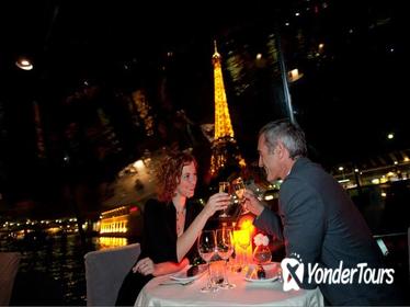 Valentine's Day Bateaux Parisiens Seine River Cruise with 5-Course Dinner and Live Music