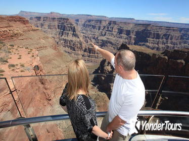 Grand Canyon Helicopter Tour with Optional Below-the-Rim Landing and Skywalk Upgrade