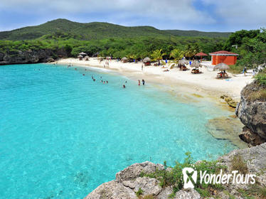 Western Curacao Beach Hopping and Snorkeling Tour