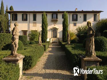 Wine Tasting and Dinner at a Private Tuscan Villa from Florence