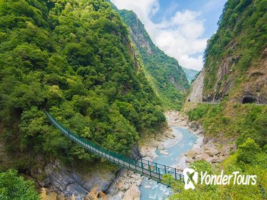 Zhuilu Old Trail Hike from Hualien City: Full-Day Taroko Gorge Hike