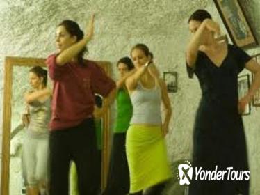 Private Tour: Flamenco Dance Lesson in a Granada Sacromonte Cave