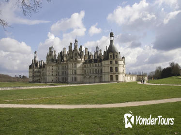 4-Day Normandy, Saint-Malo, Mont Saint-Michel and Chateaux Country Tour
