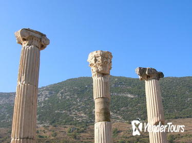 Kusadasi Shore Excursion: Private Half-Day Tour to Ephesus Including the Temple of Artemis and ōžirince