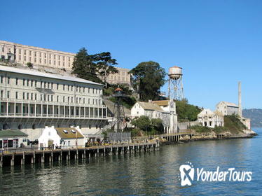 San Francisco's National Treasures Tour: Alcatraz and Muir Woods plus Madame Tussaud or the Dungeon