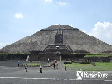 Teotihuacan Pyramids and Basilica of Guadalupe