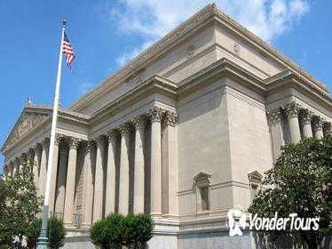 Skip-the-Line Access and Private Guided Tour: The National Archives Building