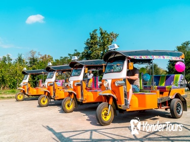 3 Day/2 Night Tuk Tuk and Hill Tribe Adventure in Chiang Mai