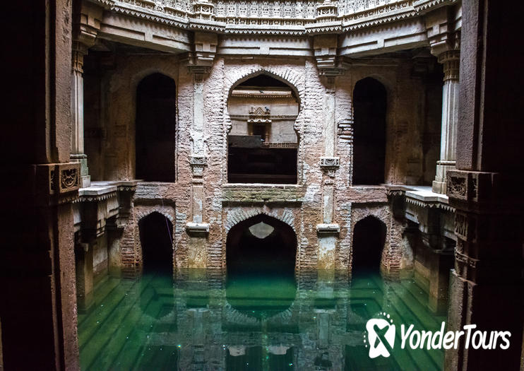 Adalaj Stepwell