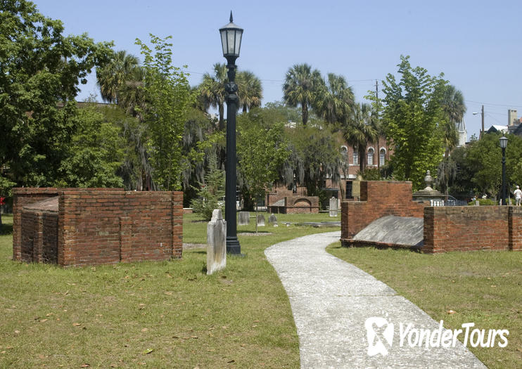 Colonial Park Cemetery