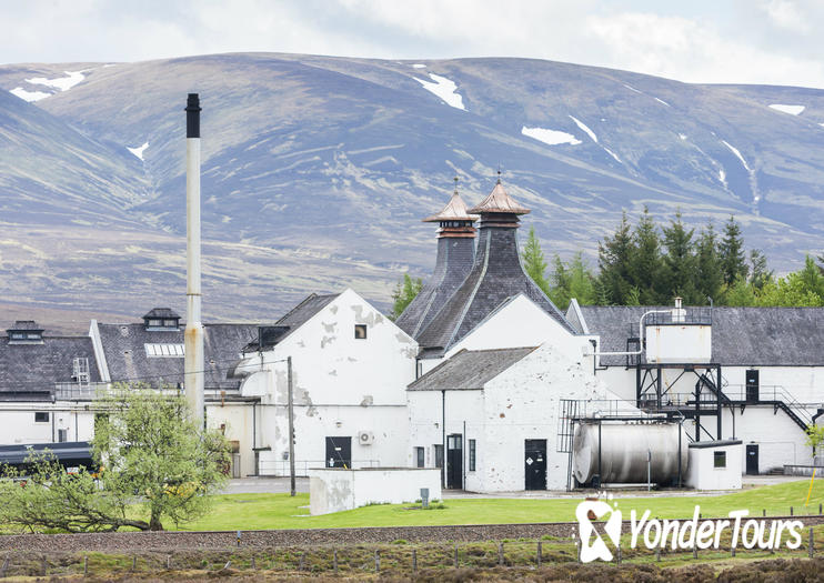 Dalwhinnie Distillery Dalwhinnie Distillery