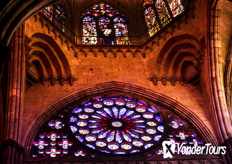 El Expiatorio (Temple of the Blessed Sacrament) El Expiatorio (Temple of the Blessed Sacrament)
