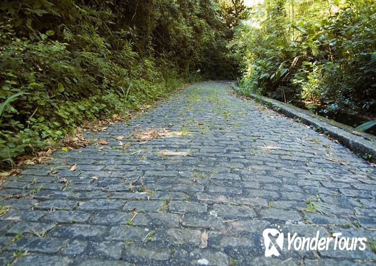 Gold Path (Caminho do Ouro) Gold Path (Caminho do Ouro)