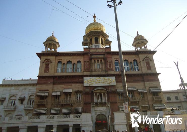 Gurudwara Sis Ganj Sahib