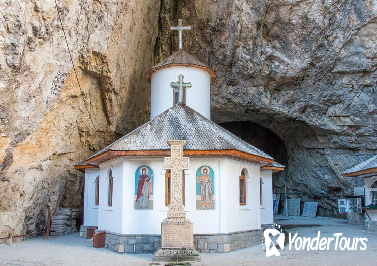 Ialomicioara Monastery and Cave
