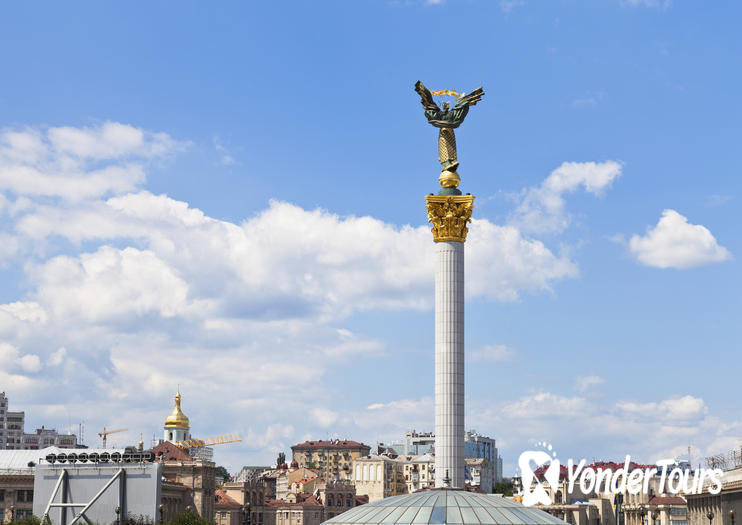 Independence Square (Maidan Nezalezhnosti)