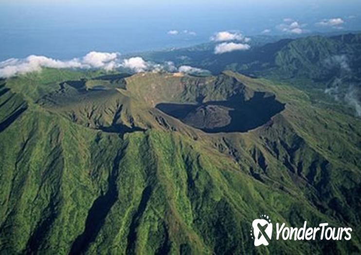 La Soufrière Volcano (La Grande Soufrière) La Soufrière Volcano (La Grande Soufrière)