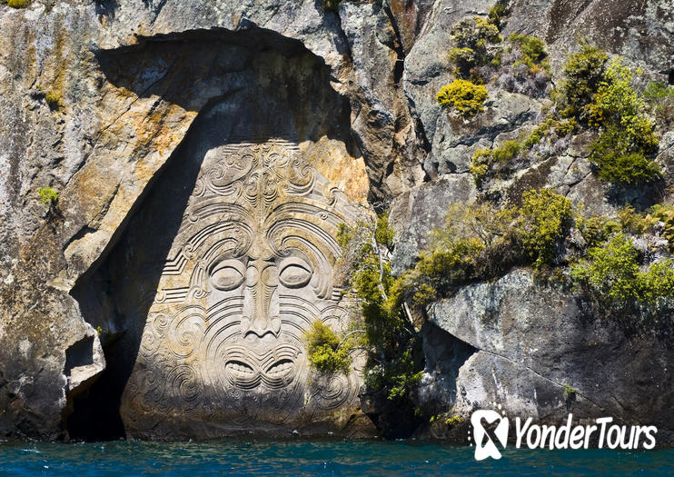 Maori Rock Carvings at Mine Bay