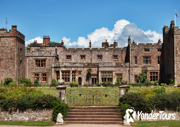 Muncaster Castle 