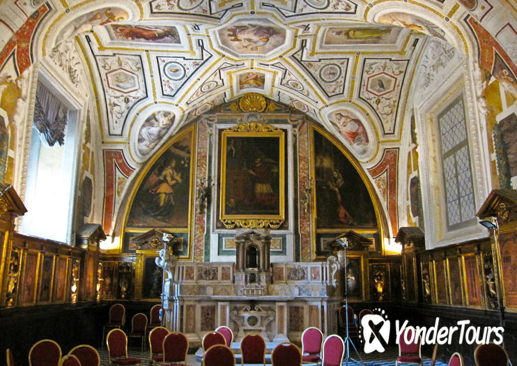 Sant'Anna dei Lombardi Sant'Anna dei Lombardi
