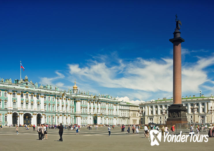 Senate Square (Ploschad Dekabristov)