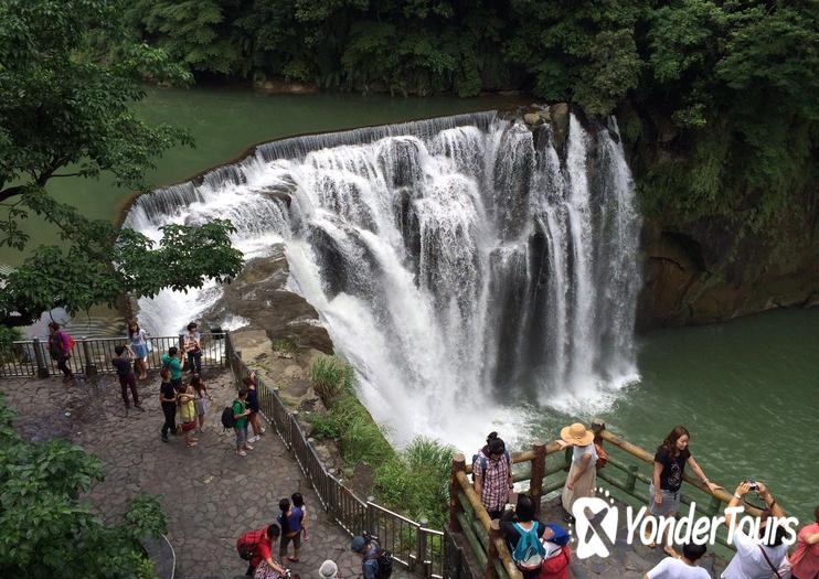 Shifen Waterfall Shifen Waterfall