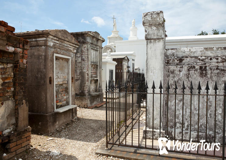 St. Louis Cemetery No. 1 St. Louis Cemetery No. 1