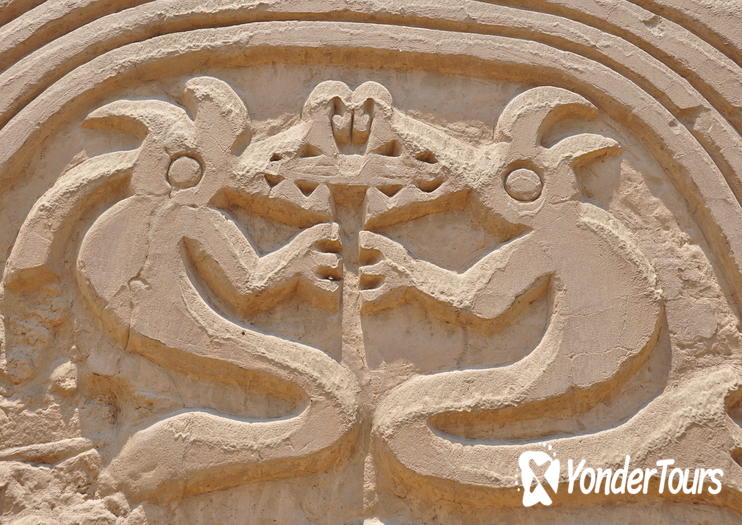 Temple of the Dragon (Huaco el Dragon) Temple of the Dragon (Huaco el Dragon)