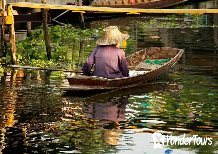 Tha Kha Floating Market