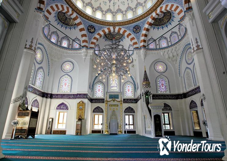 Tokyo Camii & Turkish Culture Center Tokyo Camii & Turkish Culture Center