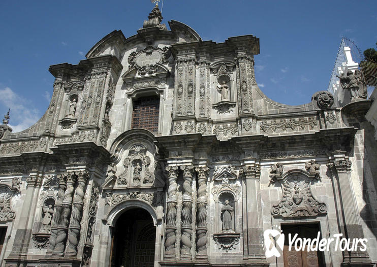 Church of the Society of Jesus (Iglesia La Compañía de Jesús)