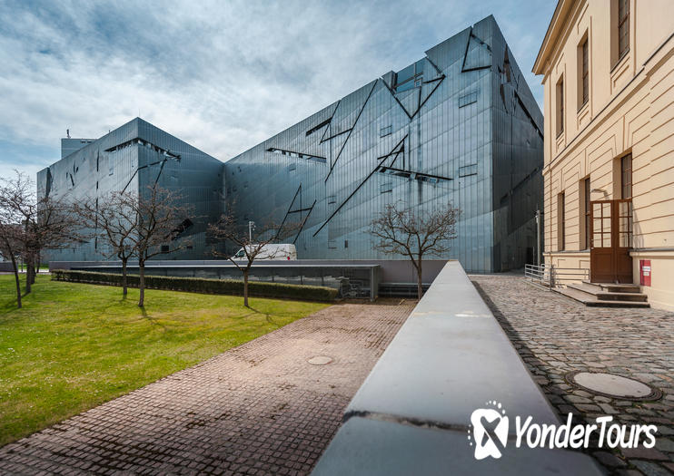 Jewish Museum (Jüdisches Museum) Jewish Museum (Jüdisches Museum)