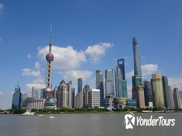 10-Day Small Group Tour: Beijing - Xi'an - Shanghai - Hong Kong 10-Day Small Group Tour: Beijing - Xi'an - Shanghai - Hong Kong
