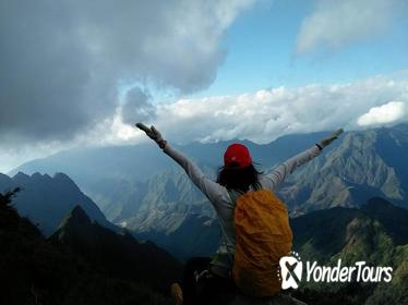 2-Day Fansipan Trekking of Sapa Tour 2-Day Fansipan Trekking of Sapa Tour