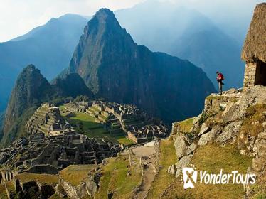 2-Day Tour: Sacred Valley and Machu Picchu by Train