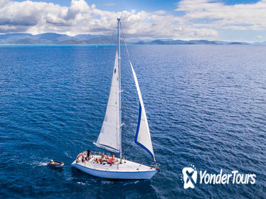 2-Night Small-Group Whitsundays Sailing Adventure Aboard 'Mandrake'